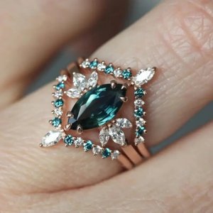 Anello Corona Marquise per Donne, Stile Reale con Cristalli, Accessorio Moda per Uso Quotidiano e Feste - Product Image 3