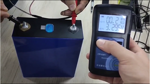 NUEVO PRODUCTO: Celda Recargable LiFePO4 de Larga Duración REPT 3.2V 302Ah Grado A+ para Proyectos de Almacenamiento de Energía Solar Fuera de la Red para el Hogar - Product Image 3