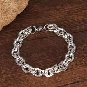 <span class=keywords><strong>Bracelet</strong></span> <span class=keywords><strong>Croix</strong></span> en <span class=keywords><strong>Argent</strong></span> Luxe et Tendance, Bijou de Mode, Chaîne à Lettres, Style Punk Hiphop, <span class=keywords><strong>Bracelet</strong></span> Jonc Chromé CH <span class=keywords><strong>Croix</strong></span> pour Femme et Homme - Product Image 5