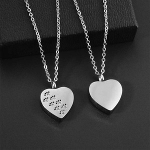 Collier urne étanche en acier inoxydable 316L avec empreinte de patte de chien et cœur en cristal pour cendres, bijou commémoratif pour chien - Product Image 3