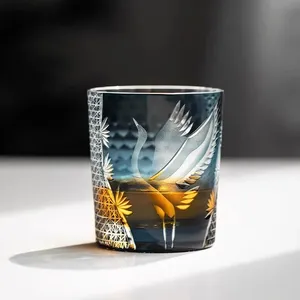 Vaso de Cristal Japonés Tallado a Mano con Diseño de Grulla de Pino Edo Kiriko, de Alta Calidad, Reutilizable, para Chupitos, Vino o Brandy, Hecho en China - Product Image 5