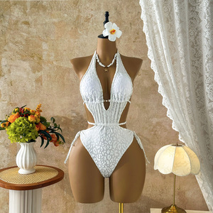 Maillot de bain une pièce imprimé léopard floqué pour femme, dos nu, découpes latérales, liens sur les côtés, décolleté plongeant, pour la plage et les vacances, OEM ODM - Product Image 6