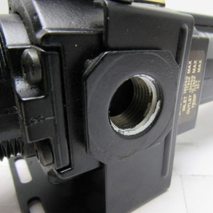 Новый B74G-4AK-QD3-RMG регулятора воздушного фильтра серии Norgren <span class=keywords><strong>Excelon</strong></span> B74G - Product Image 4