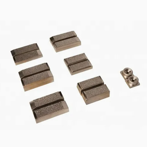 Fourniture directe usine : Matrices de serrage manuelles pour forage de puits pétroliers 0619041/1/2" X 1-1/4" X 5-7/8" pour serroirs de serrage russes - Product Image 3