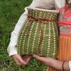 Cesta de bambú tejida a mano, pequeña, natural, para espectáculos de danza infantil, regalo artesanal - Product Image 1