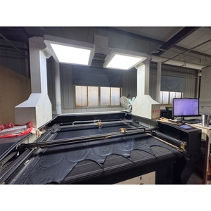 เครื่องตัดเลเซอร์ CO2 แบบสี่หัว 170W พร้อมระบบป้อนผ้าอัตโนมัติ สำหรับงานพิมพ์หรือปักผ้า พร้อมกล้องอุตสาหกรรม Hikvision - Product Image 4