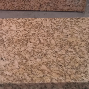 กระเบื้องหินแกรนิตสีเหลืองทองจีนสำหรับผนังอาคารกลางแจ้ง - Product Image 1