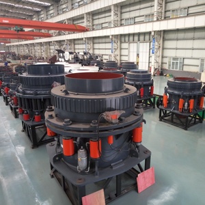 Concasseur à cône multicylindre <span class=keywords><strong>HP300</strong></span> de grande capacité, max. 440 t/h, pour matériaux de construction et projets de construction routière - Product Image 2