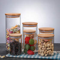 Bocaux de conservation des aliments en verre transparent de plusieurs tailles avec couvercle hermétique en bambou pour la salle à manger, le bureau et la cuisine.