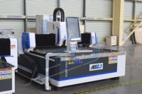 Machine de découpe laser CNC à fibre 1500W 3kW 6kW 12kW pour tôle et acier inoxydable, modèle 3015, directement de l'usine
