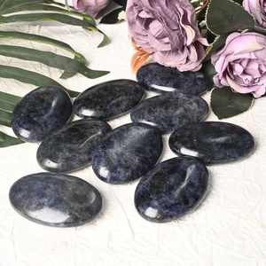 Piedra Pulida de Iolita Cordierita Natural al por Mayor para Sanación, Meditación y Decoración del Hogar - Product Image 4