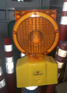 Flash stroboscopique solaire <span class=keywords><strong>orange</strong></span> ambre à LED Barricade Témoin <span class=keywords><strong>de</strong></span> <span class=keywords><strong>signalisation</strong></span> - Product Image 6
