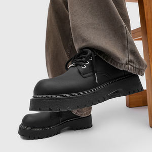 Nuevas <span class=keywords><strong>Botas</strong></span> Clásicas de Ante Sintético para Hombre, Estilo Italiano, Tallas 37-46, Color Negro, con Cordones, de Fabricante a Bajo Precio - Product Image 2