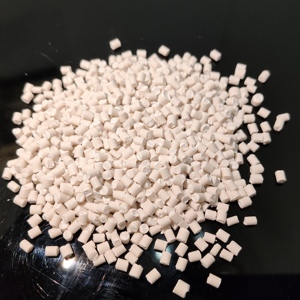 <span class=keywords><strong>Solution</strong></span> d'additif plastique dégradable personnalisée - Masterbatch biodégradable et oxo-dégradable en provenance d'usine - Product Image 3