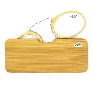 Lunettes de lecture esthétiques à effet bois, style <span class=keywords><strong>pince</strong></span>-<span class=keywords><strong>nez</strong></span>, vintage, rondes, sans monture, avec étui de protection fin en forme de carte - Product Image 4