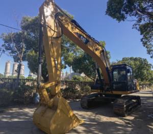 Excavadora Caterpillar 325C Original con Motor Cummins de 136KW de Potencia, Estructura Duradera, Bajo Consumo de Combustible, Bomba de Caja de Cambios de Alto Rendimiento - Product Image 2