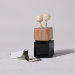 Custom Square 8ML Reed <b>Diffuser</b> Glass Aroma <b>Bottle</b> Vent Car Air Freshener <b>Diffuser</b> <b>Bottle</b> With Wooden Cap Vent Clip - Product Image 3