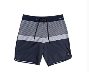 Pantalones cortos de baño de cintura elástica para hombre Pantalones cortos de playa de poliéster brillante para hombre Bañadores