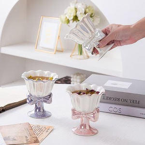 Vaso <span class=keywords><strong>de</strong></span> Cerámica Moderno con Acabado Perlado en Forma <span class=keywords><strong>de</strong></span> Lazo para Helados y Postres, Diseño Exquisito <span class=keywords><strong>de</strong></span> Alta Calidad - Product Image 3