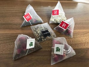 Etiqueta automática completa e hilo Rectangular bolsa de té Herbal Rose Tea Packaging que hace la máquina de llenado - Product Image 4