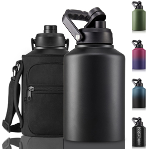 <span class=keywords><strong>Botella</strong></span> de Agua Deportiva Personalizada Negra de 64 oz/128 oz, de Acero Inoxidable, Sellada al Vacío, con Asa y Bolsa - Product Image 1