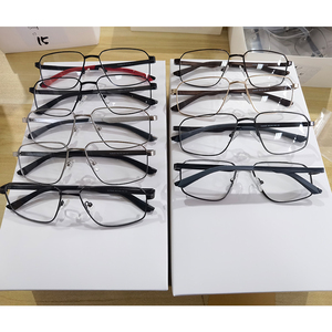 Stock Liquidación mezcla al azar surtido moda aluminio metal deportes gafas Hombre Mujer Deporte gafas ópticas <span class=keywords><strong>FRA</strong></span> - Product Image 5