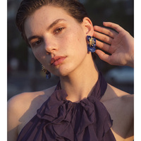 Anting-anting bunga berlapis emas stainless steel JINYOU 6013 koleksi baru musim gugur-dingin, resin akrilik, setengah bunga, ukuran besar