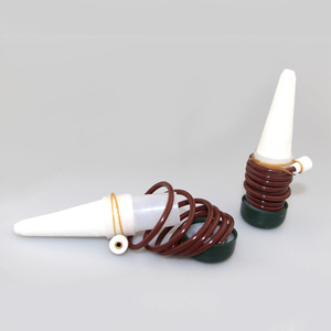 Système d'irrigation <span class=keywords><strong>goutte</strong></span> à <span class=keywords><strong>goutte</strong></span> automatique en terre cuite piquets de <span class=keywords><strong>bouteille</strong></span> de vin intérieurs et extérieurs pour plantes de jardin prêt pour les vacances - Product Image 6