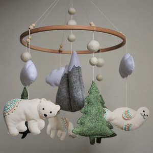 Motif de couture <span class=keywords><strong>mobile</strong></span> pour berceau en feutre de laine | Montagnes, nuages, renards, ours, arbre pour ornements de chambre de bébé - Product Image 3