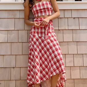 Vente en gros OEM – Nouvel ensemble décontracté deux pièces sexy pour femme (jupe et haut) grande taille – Collection été - Product Image 1