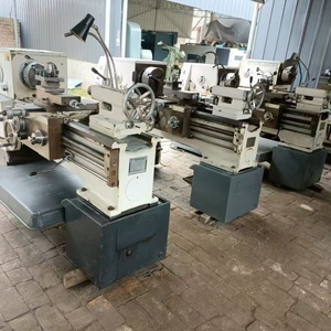 Mini tour CNC d'occasion pour métaux, réparation de roues, moteur chinois, à banc déporté - Product Image 4