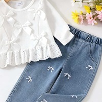 Ensemble 2 pièces pour filles avec nœud 3D, haut en dentelle à manches longues et jean brodé à nœud, tenue décontractée pour enfants