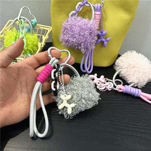 <span class=keywords><strong>Mini</strong></span> sac en peluche 3D écologique créatif et mignon Porte-clés série Miu pendentif en corde tissée Charme de téléphone portable poupée voiture bouteille en forme de cœur - Product Image 2