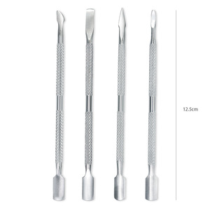 Empujador y Removedor de Cutículas Profesional de Acero Inoxidable Plateado, Herramientas de Pedicura y Manicura de 12.5cm para Uñas de Manos y Pies - Product Image 5