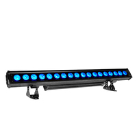 Barre de lumière LED murale étanche 18x10W RGBW 4-en-1 à pixels avec DMX512 pour événements extérieurs, parcs à thème et concerts