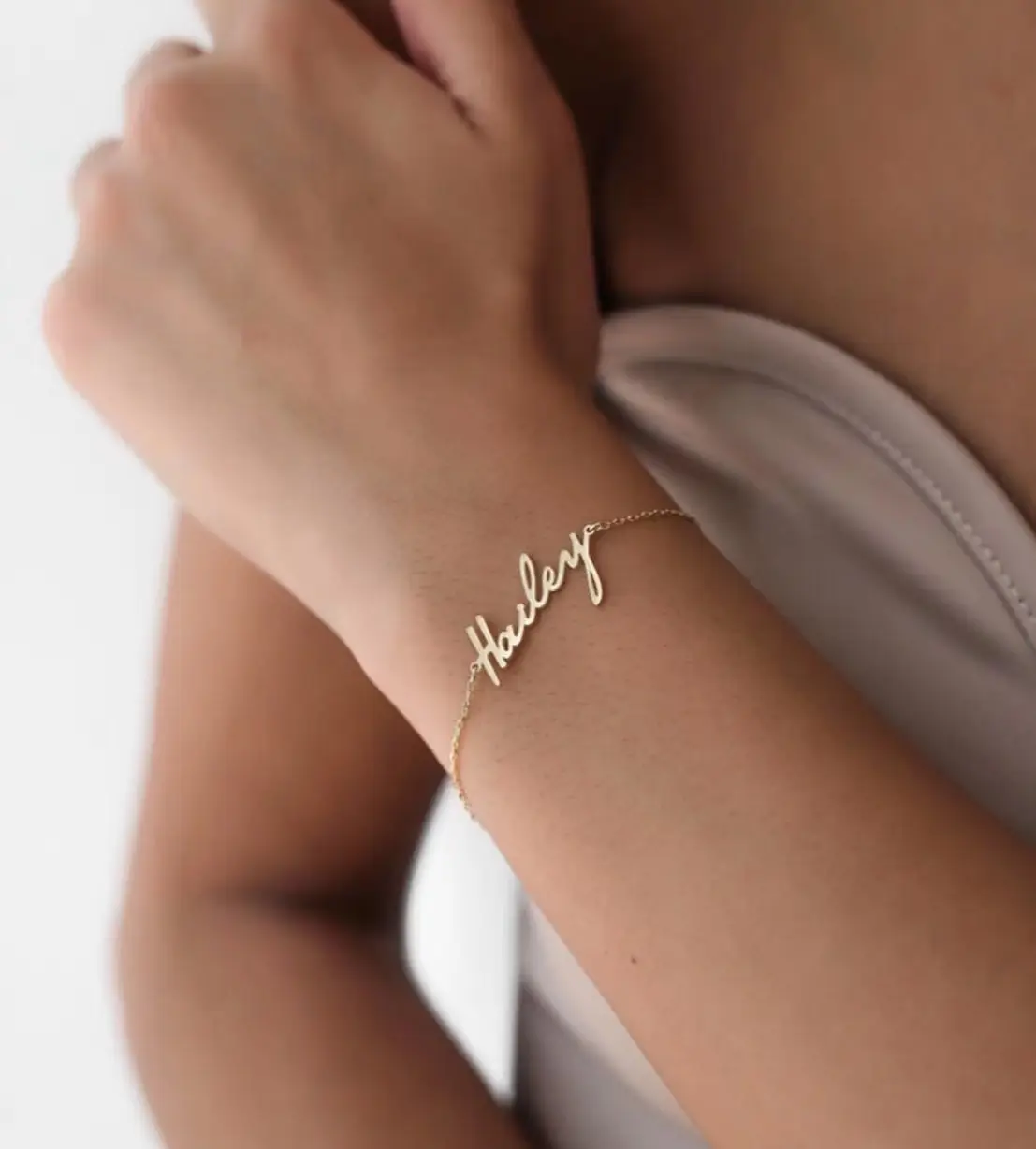 Bracelet avec nom personnalisé, choix de cadeau parfait, lettre personnalisée, bijoux en acier inoxydable