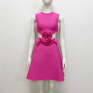 Vestido de Fiesta de Satén con Cuello Halter, Estilo Europeo y Americano, Nuevo Diseño con Espalda Descubierta, Falda Abullonada con Estampado a Cuadros Francés - Product Image 5