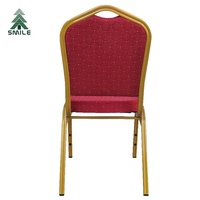 Vente en gros de chaises de réception de mariage à dossier haut chaise de banquet empilable en velours en tissu pour hôtel