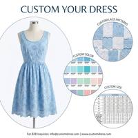 Robe longue chic pour femme en dentelle ajourée bleu clair, broderie florale, col montant, boutonnée, taille naturelle, ceinture en perles