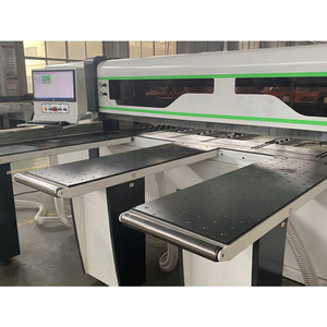 Offre Spéciale 3300mm bois CNC scie à panneaux Machine pour la fabrication de meubles ordinateur CNC scie à panneaux - Product Image 2