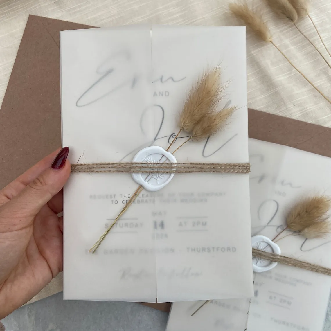 Hot Sales Luxury Vellum Paper Printing Invitation Card Carte De Mariage With Dried Flower Wedding inviti matrimonio