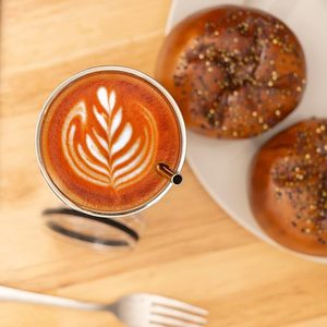 Vasos Rectos y Delgados de 20 Onzas, Juego de Vasos Delgados de Acero Inoxidable en Caja de Regalo Individual, Vasos Delgados y Aislados de 20 Onzas - Product Image 5