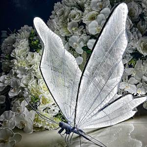 Фон с искусственными цветами - Product Image 5