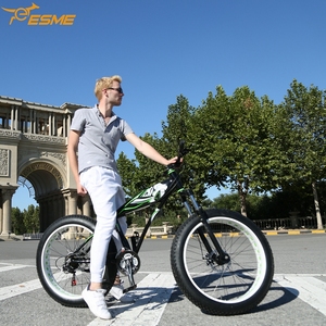 Vélo tout-terrain (fatbike) 24-26 pouces, cadre en alliage d'aluminium 20x4.0, fourche en alliage, suspension, avec système de freinage, pour hommes, fabrication en usine. - Product Image 1