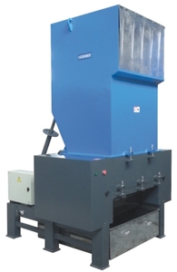 Trituradora de Plástico de Desecho de 55kW, Duradera, Eficiente y Automática, Controlada por PLC, para PVC, PC, PP, PET, Botellas de Agua y Aceite, Cubos - Product Image 2