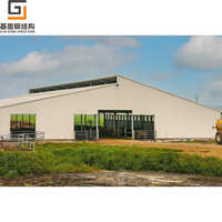 Structure en acier préfabriquée anti-rouille à haute résistance pour porcherie, hangar métallique modulaire pour l'élevage commercial de porcs