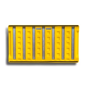 Rampe de seuil portable haute capacité en PEHD renforcé d'acier pour fauteuils roulants, idéale pour les chariots élévateurs et autres espaces de stockage - Product Image 3