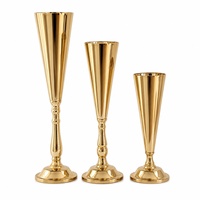 Großhandel Gold Silber Eisen Trompetenvasen für Hochzeitstisch-Dekoration Event Party Heim-Dekor