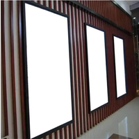 Boîte à lumière LED ultra-mince rectangulaire avec cadre en aluminium, panneau publicitaire suspendu décoratif pour intérieur