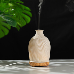 Difusor de Aromas de Resina con Atomización Inteligente, <span class=keywords><strong>Humidificador</strong></span> Ultrasónico de Madera Sencilla para el Hogar - Product Image 4
